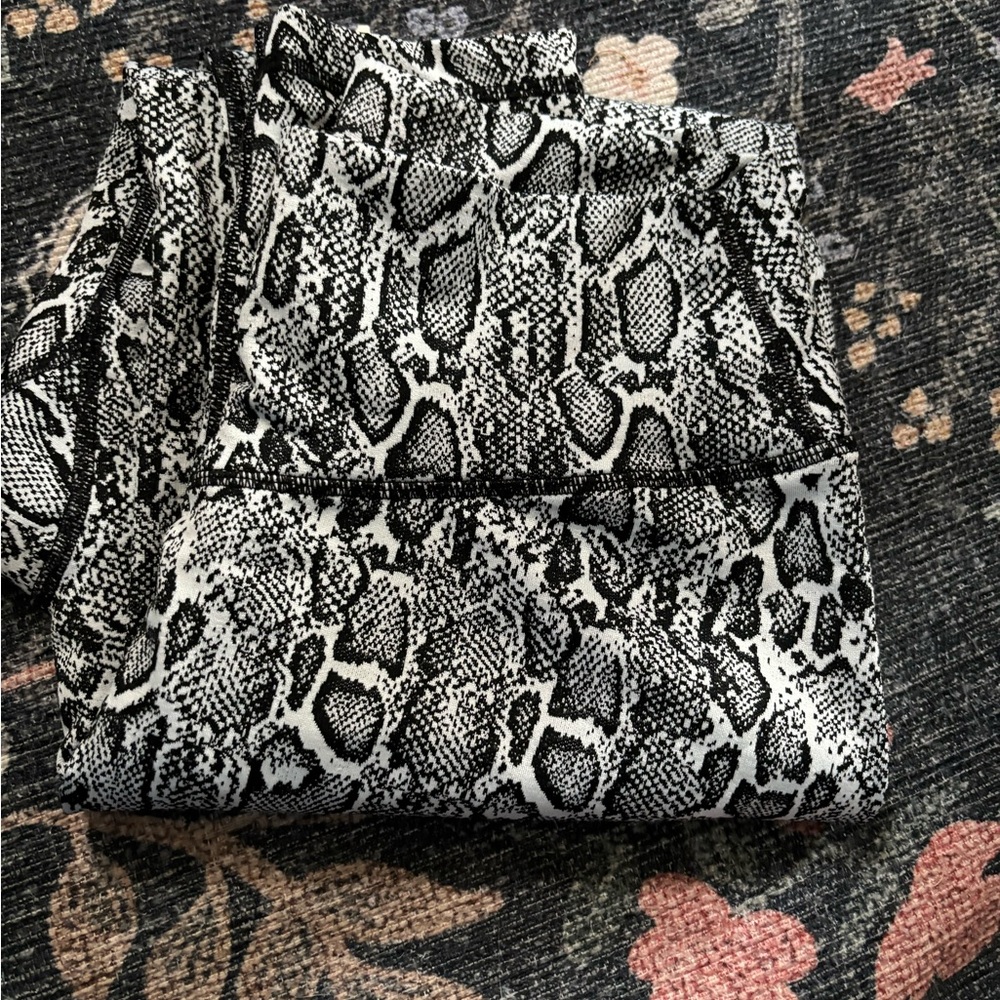 BuffBunny Black and White Snake Print Leggings